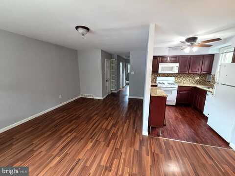 224 ROBINA STREET, PHILADELPHIA, PA 19116