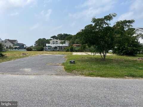 12332 SNUG HARBOR ROAD, BERLIN, MD 21811