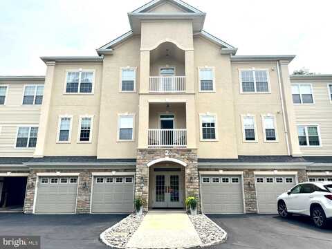 2 FALCON DRIVE, HOLLAND, PA 18966