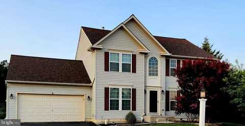 2040 WATERFALL DRIVE, HANOVER, PA 17331