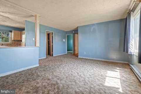 258 N LOCUST POINT ROAD, MECHANICSBURG, PA 17050