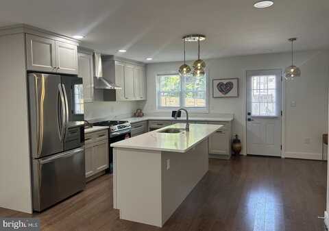 744 E COLD SPRING LANE, BALTIMORE, MD 21212