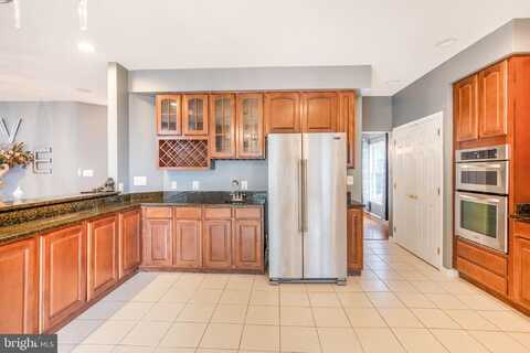 10 FALLSTON VIEW COURT, FALLSTON, MD 21047