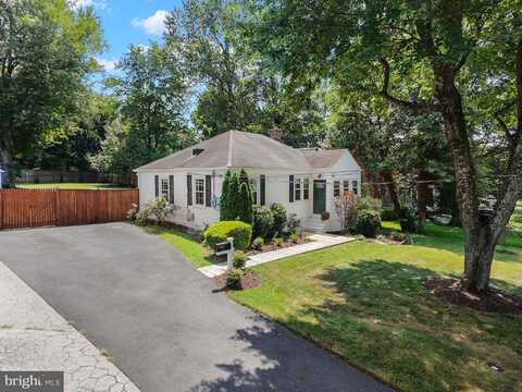 2909 FAIRMONT STREET, FALLS CHURCH, VA 22042