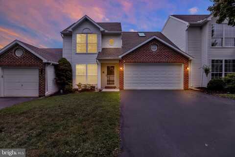 35 GREENFIELD DRIVE, CARLISLE, PA 17015