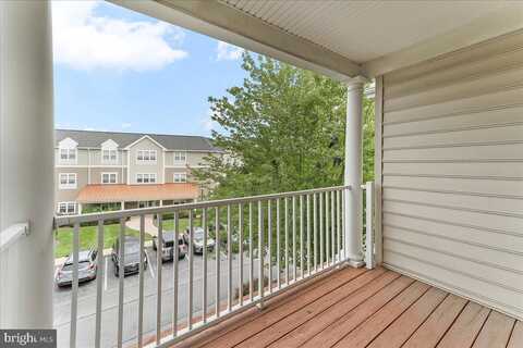223 VICTORIA GARDENS DRIVE, KENNETT SQUARE, PA 19348