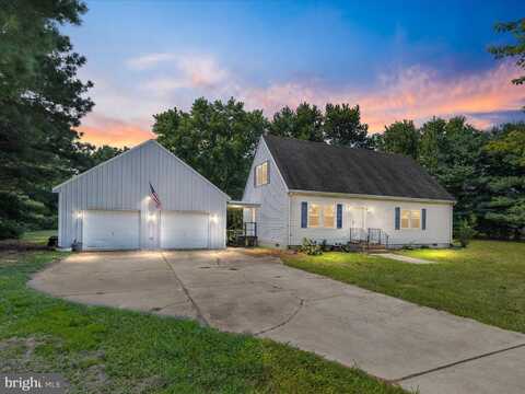 812 ROE, SUDLERSVILLE, MD 21668