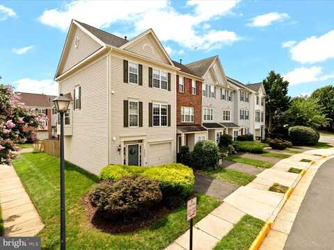45433 CLARKES CROSSING SQUARE, STERLING, VA 20164