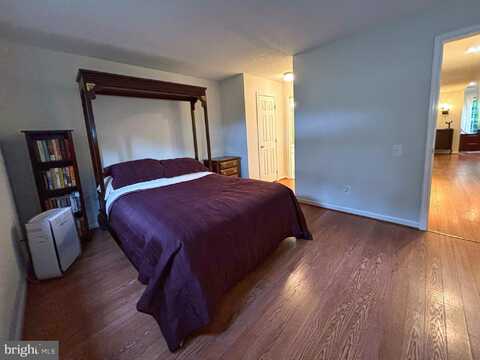 3905 GOLF TEE COURT, FAIRFAX, VA 22033