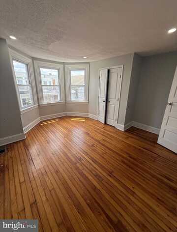 38 N KEYSTONE AVENUE, UPPER DARBY, PA 19082
