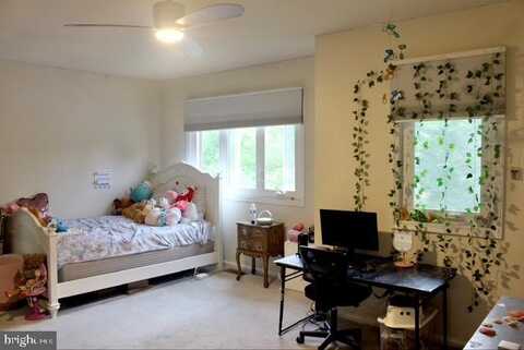 101 AMITY DRIVE, CHESTERBROOK, PA 19087
