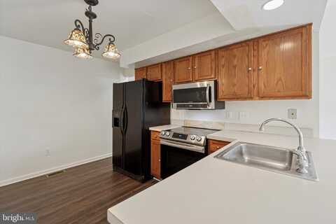 208 PARKVIEW DRIVE, SOUDERTON, PA 18964
