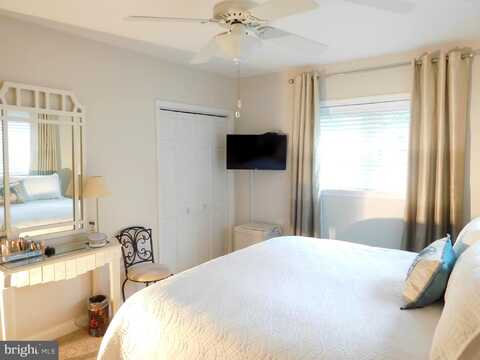 8 GRANADA ROAD, PASADENA, MD 21122