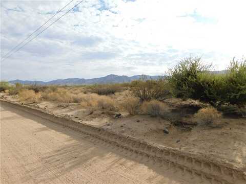 N Avra Road lot: 11, Golden Valley, AZ 86413
