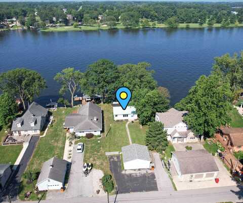 3342 N Shore Acres Court, Monticello, IN 47960
