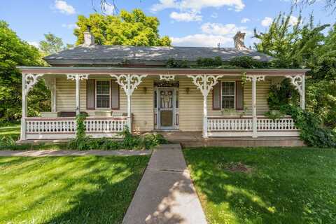 49 N Main, Parowan, UT 84761
