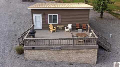 1241 Rockcastle Lakeshore Dr, Cadiz, KY 42211