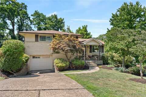 102 Susan Drive, Greentree, PA 15220