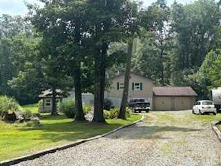 310 Evergreen Lane, Mt Pleasant Twp, PA 15610