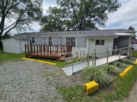 120 Idaho Ln, North Huntingdon, PA 15642