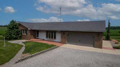 1677 Noble Road, Saint Marys, OH 45885