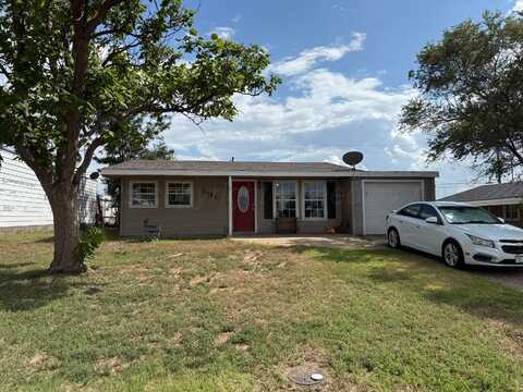 1023 Bowman Drive, Borger, TX 79007