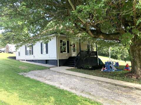 210 Academy St, New Lexington, OH 43764