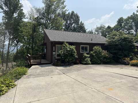 4607 Lyndale Road, Altoona, PA 16602