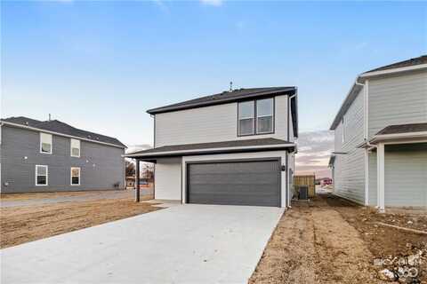 4897 W Triangle ST, Fayetteville, AR 72704