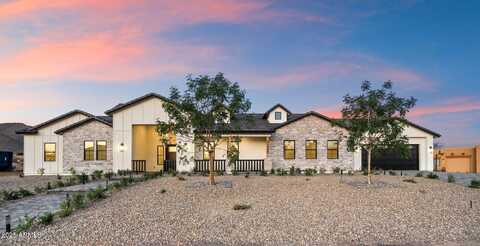 3323 N 81st Street, Mesa, AZ 85207