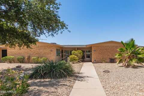 18230 N STONEBROOK Drive, Sun City West, AZ 85375