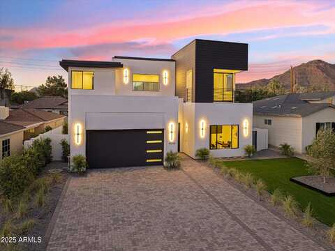 4546 E GLENROSA Avenue, Phoenix, AZ 85018