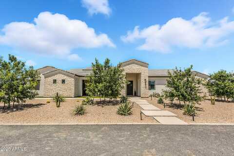18706 E CHESTNUT Drive, Queen Creek, AZ 85142