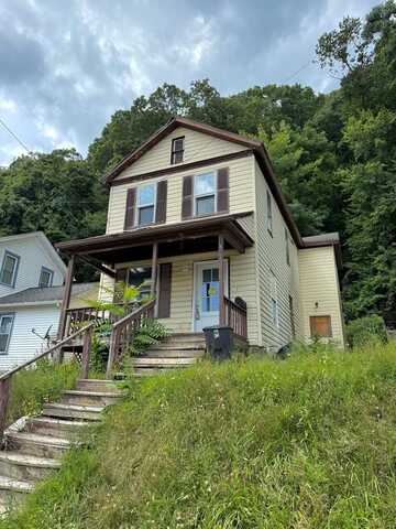 452 Pacific Street, Franklin, PA 16323