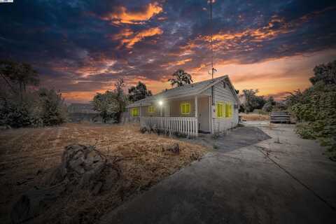 1830 South Ave, Sacramento, CA 95838