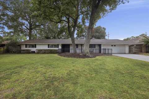 775 Belvedere Dr., Beaumont, TX 77706