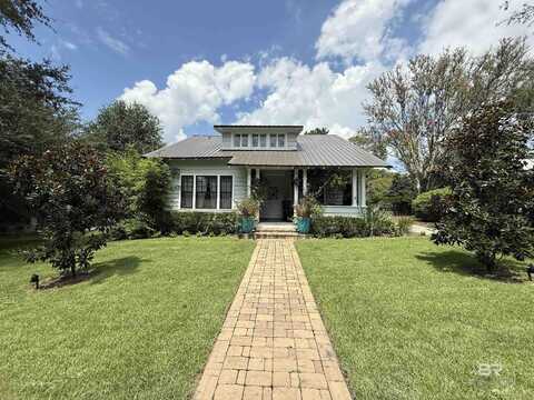 111 Fels Avenue, Fairhope, AL 36532