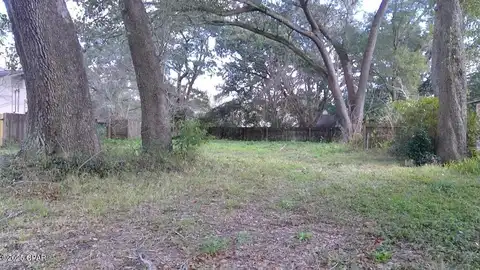 530 N 68th Avenue, Pensacola, FL 32506