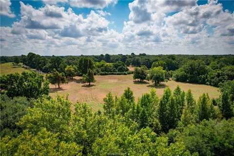 7197 Flyway Road, College Station, TX 77845