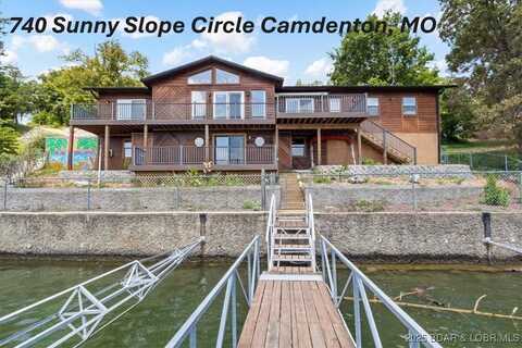 740 Sunny Slope Circle, Camdenton, MO 65020