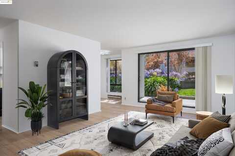 4 Commodore Dr, Emeryville, CA 94608