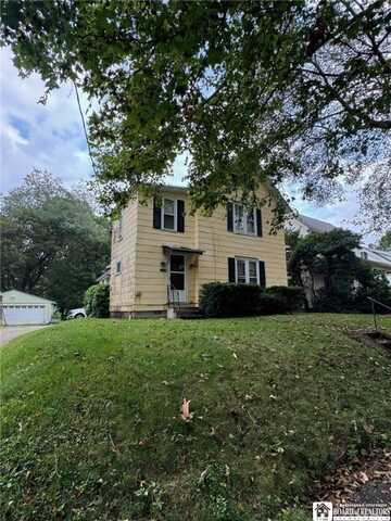 17 Tew Street, Jamestown, NY 14701