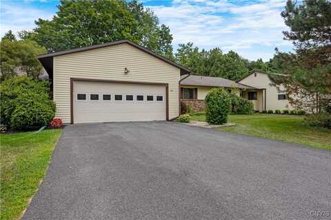 114 Kimry, Manlius, NY 13066