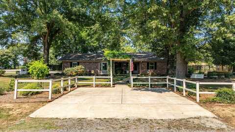 1 Cedar Oaks Dr, Conway, AR 72011