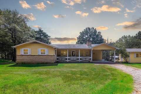 1563 Squirrel Hill Road, Glencoe, AR 72539