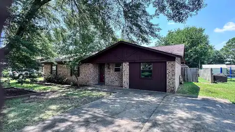 4905 Fernwood Drive, Texarkana, AR 71854