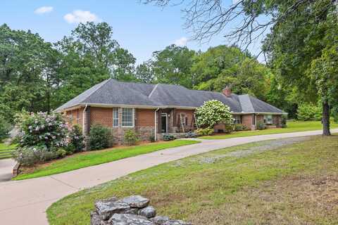 1619 Anderson Pike, Signal Mountain, TN 37377