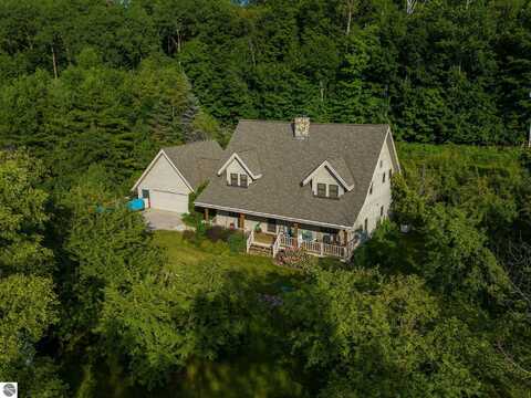 12142 PENINSULA DRIVE, TRAVERSE CITY, MI 49686