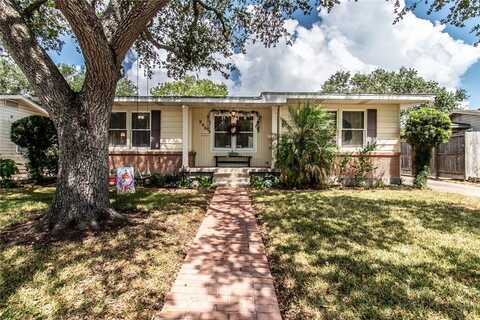 946 Delaine Drive, Corpus Christi, TX 78411