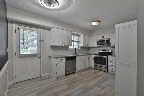 6992 Wind River Drive, Reynoldsburg, OH 43068